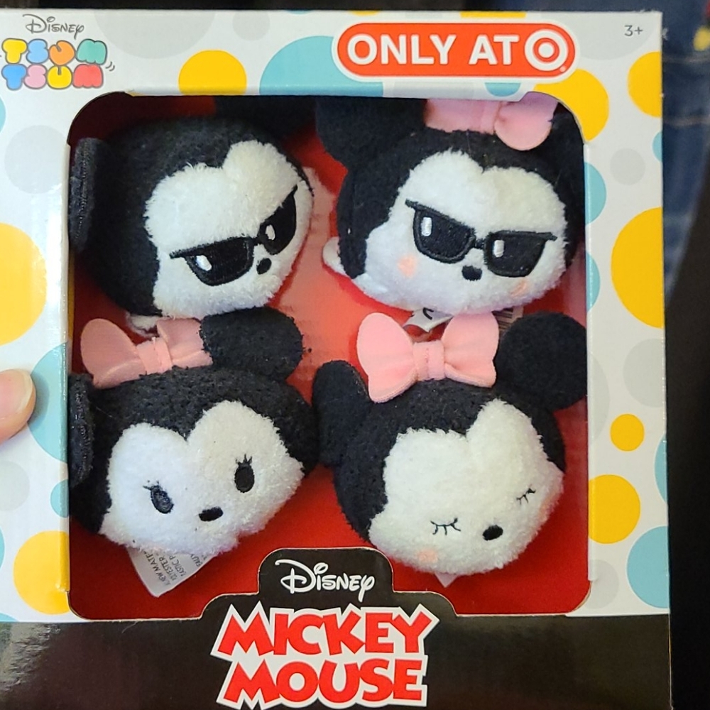 Summer 2018 Target x Tsum Tsum Mickey and Minnie